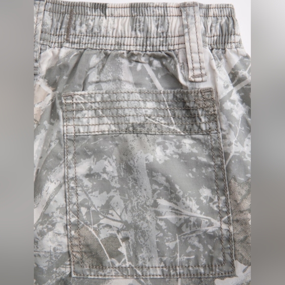 Abercrombie Kids Camo Pull-On Baggy Pants Boys Size 9-10 NWT - Picture 2 of 2